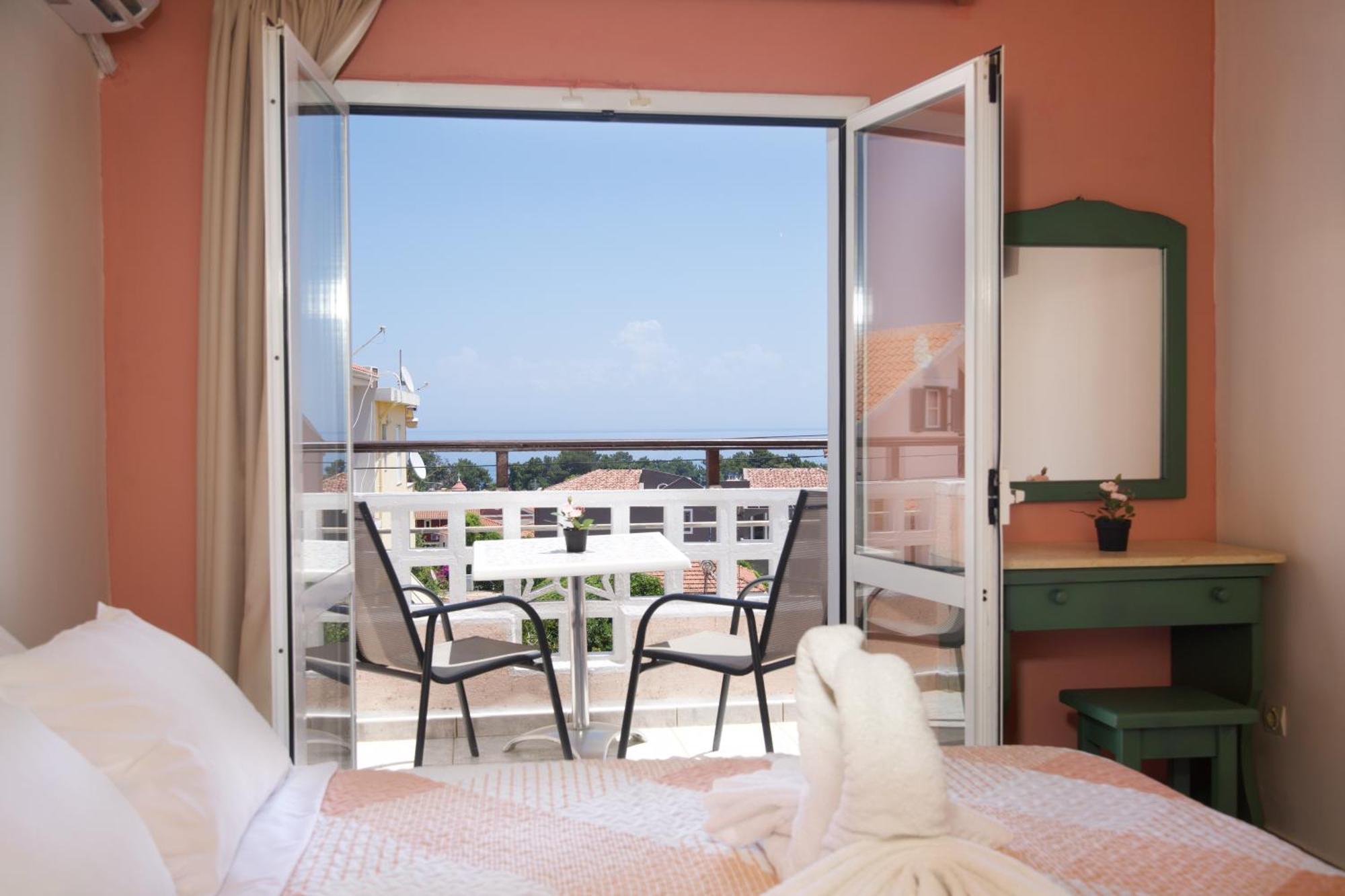 Theodora Studios & Apartments Skala  Εξωτερικό φωτογραφία